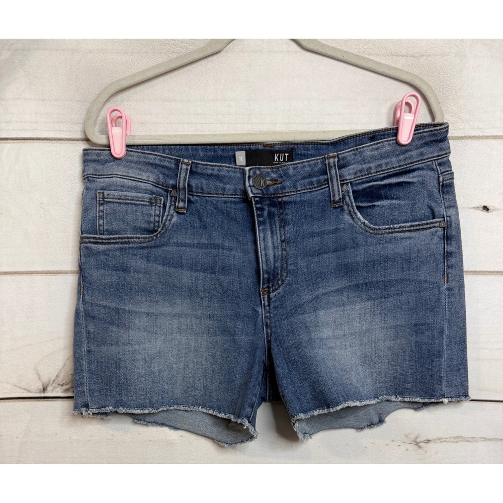 Kut from the Kloth Womens Size 12 Medium Wash Raw Hem Denim Jean Shorts